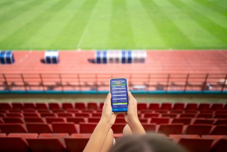 Football Live Updates